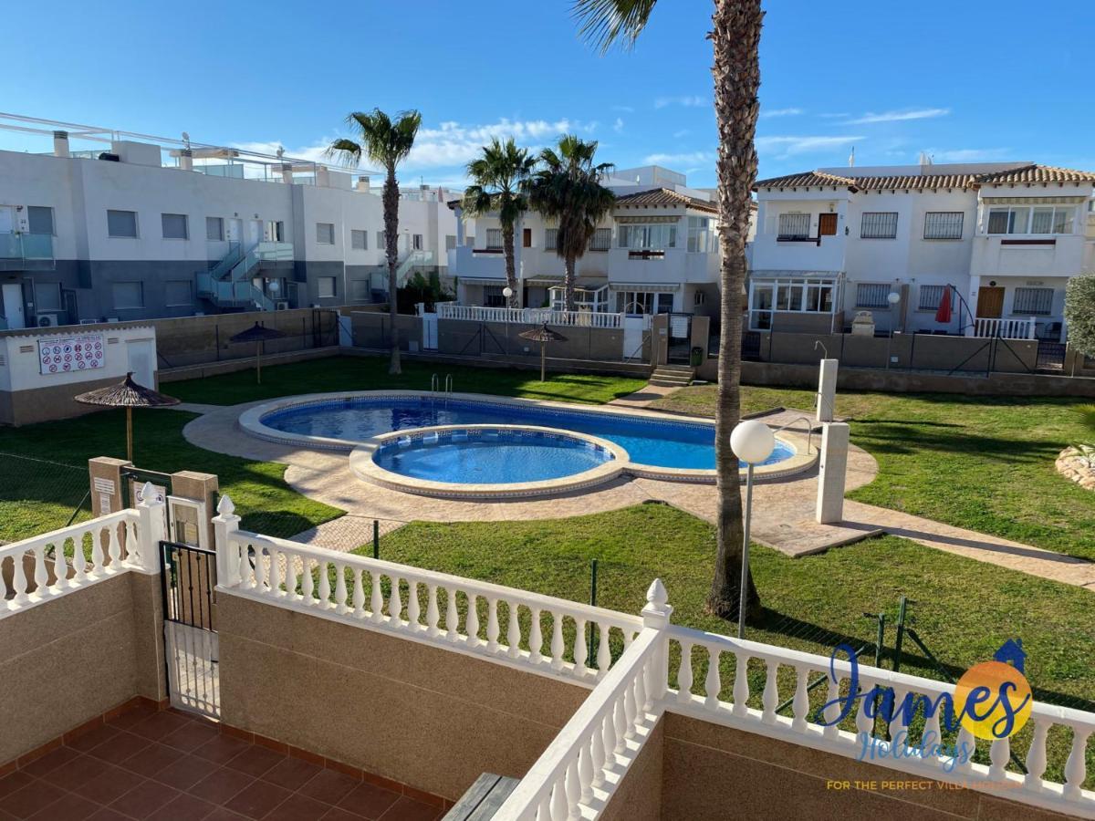 La Cinuelica, R3 1St Floor Apartment Com Pool L129 Torrevieja Eksteriør billede